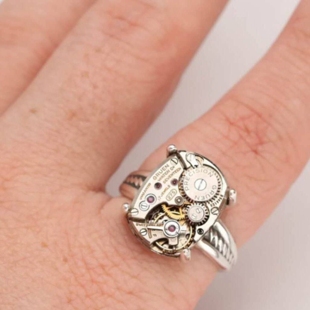 Amulet Mechanical Disc Ring0